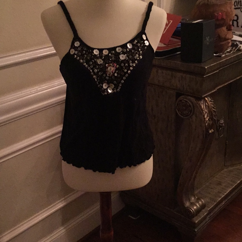 Sharon max top